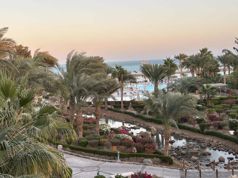 Gartenanlage Mövenpick Resort & Spa El Gouna