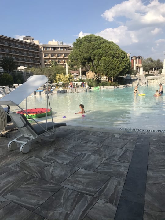 Pool Xanadu Resort Hotel