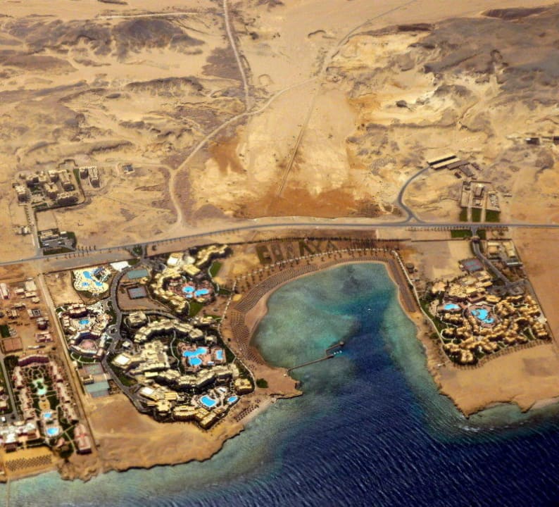 Vanuit het vliegtuig Steigenberger Coraya Beach - Adults only