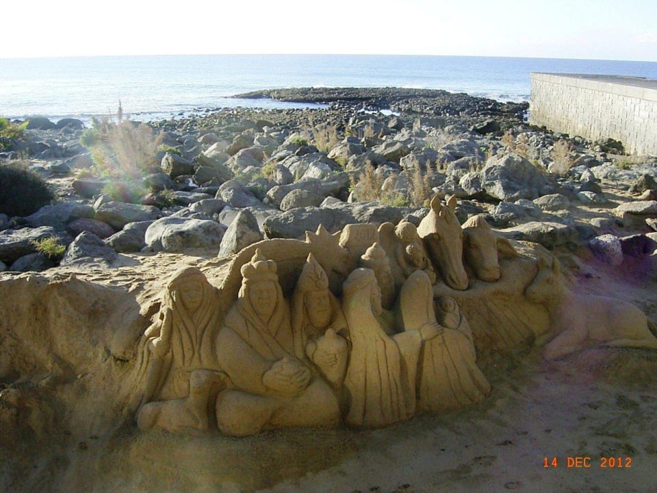 Die heilige Familie aus Sand Hotel Riu Gran Canaria