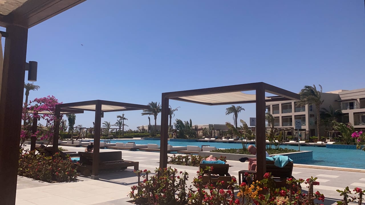 Pool Steigenberger Resort Ras Soma