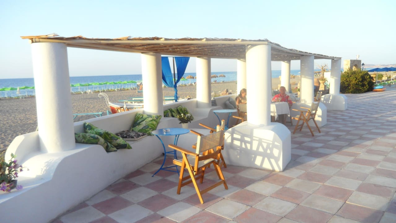 Ruhezone auf der Terrasse Golden Beach Rethymnon