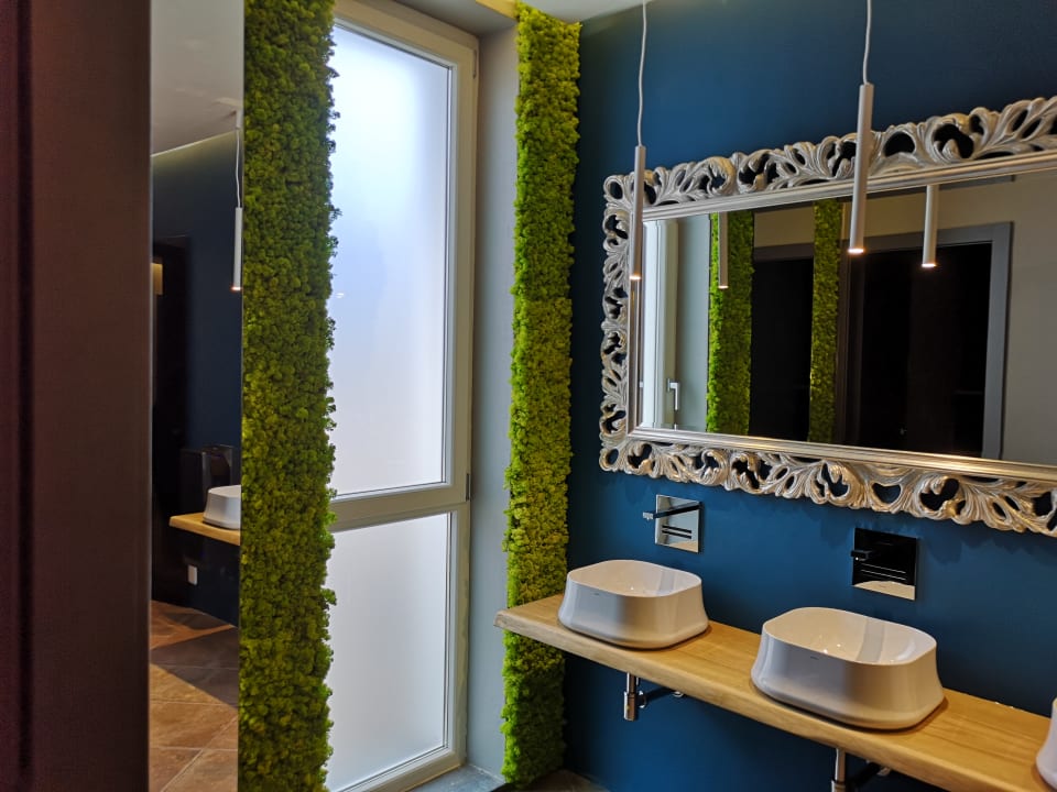 Lobby Club Esse Roccaruja