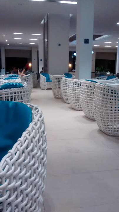 Lobby Playa Vista Azul