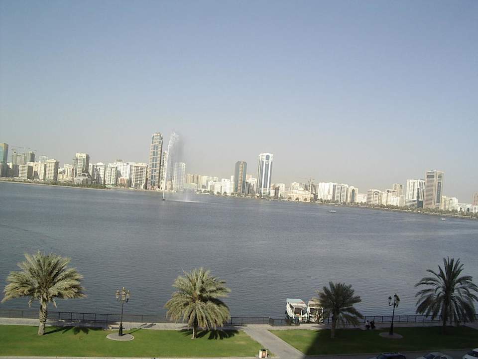 Ausblick auf eine Lagune Teil 3 Corniche Hotel Sharjah