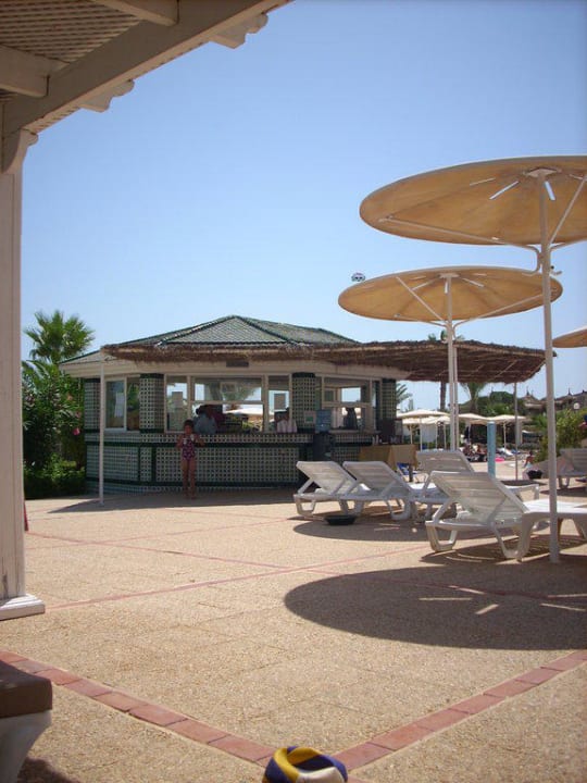 Die Poolbar Hotel El Mouradi Palm Marina