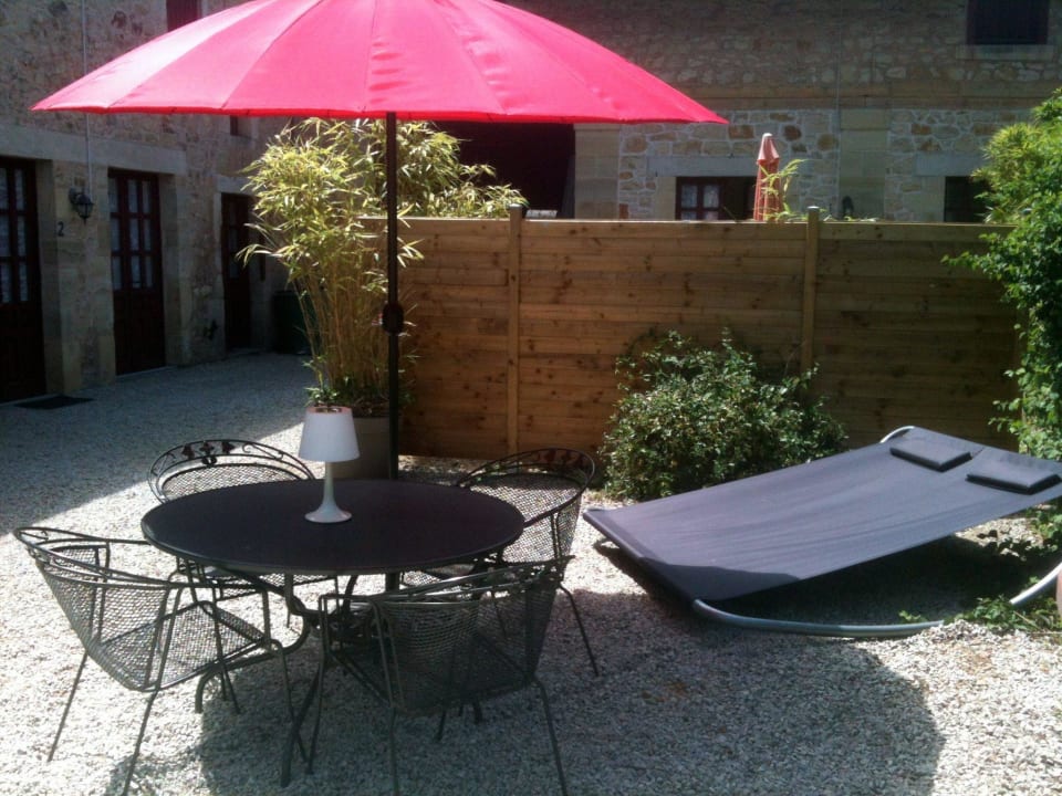 Terras gîte 2 Le Pavillon de St. Agnan