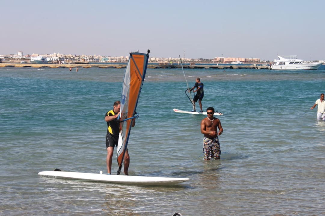 Surfschule Pickalbatros Alf Leila Wa Leila Resort - Neverland Hurghada