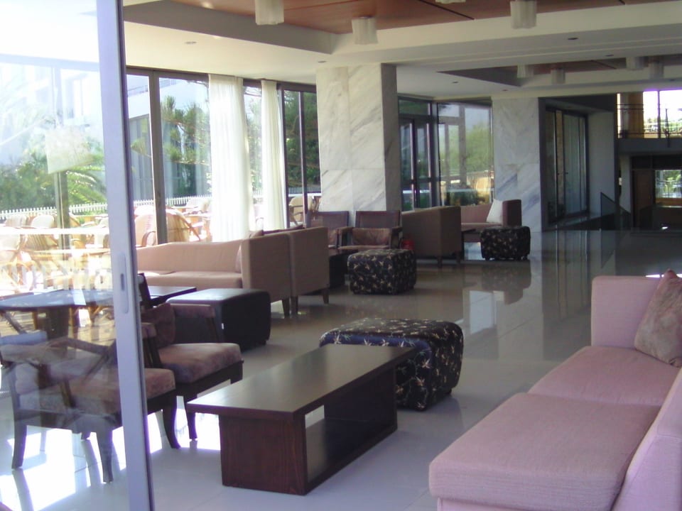 Barlounge Caravia Beach Hotel