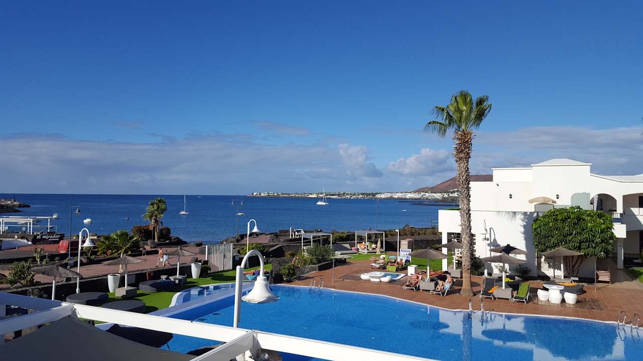 Ausblick HD Apartamentos Pueblo Marinero