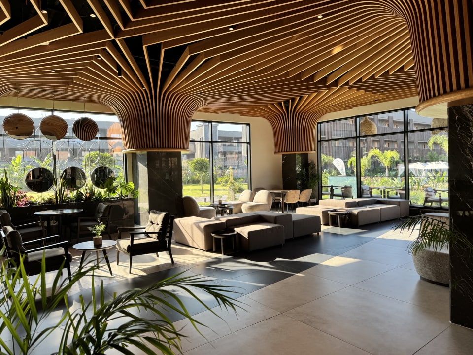 Lobby Jacaranda Luxury Resort