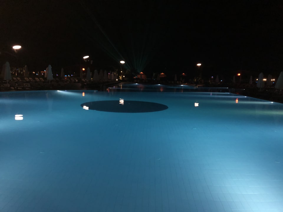Pool Limak Lara Deluxe Hotel & Resort
