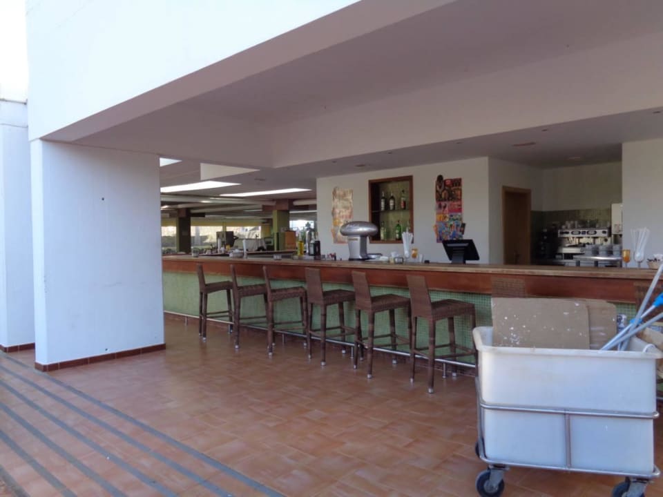 Poolbar Hotel Costa Calero