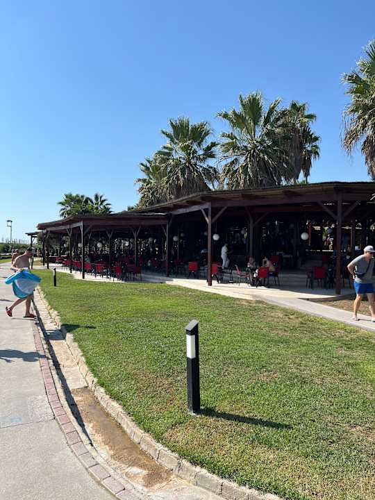 Strand Blue Waters Club