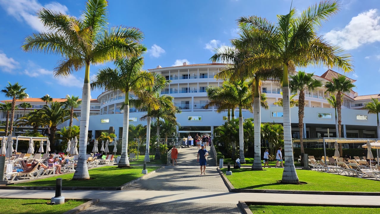 Außenansicht Hotel Riu Arecas - Adults only