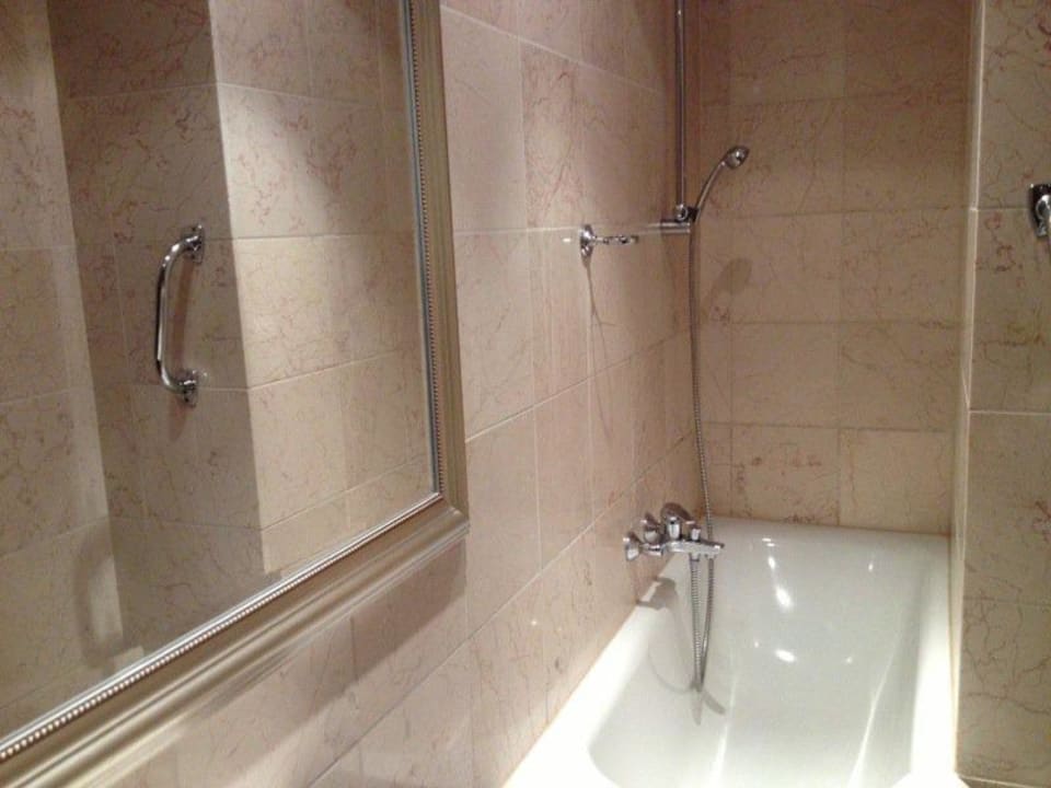 Badewanne Leonardo Hotel Berlin KU´DAMM
