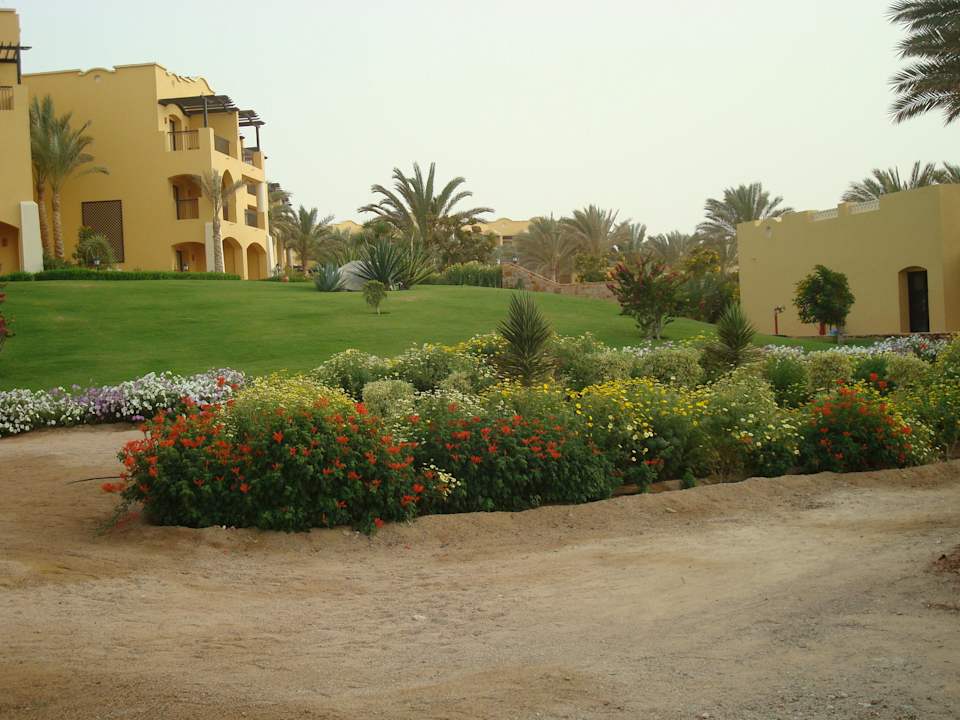 Stets gepflegte Hotelanlage Jaz Dar EL Madina
