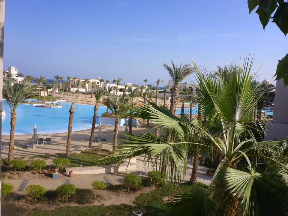 Blick vom Balkon (Gartenblickzimmer) Pickalbatros Oasis Hotel - Port Ghalib