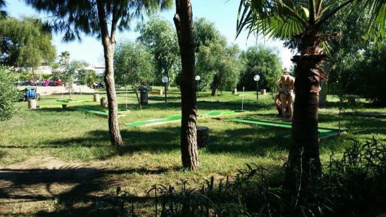 Minigolf Club Turtas Beach Hotel