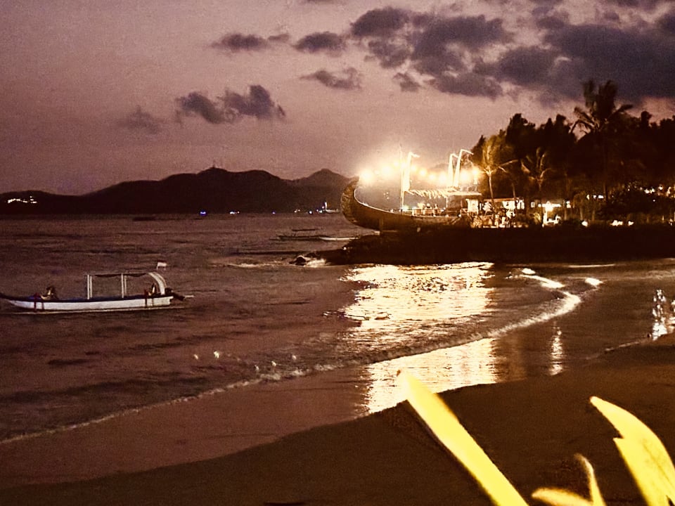 Strand Candi Beach Resort and Spa