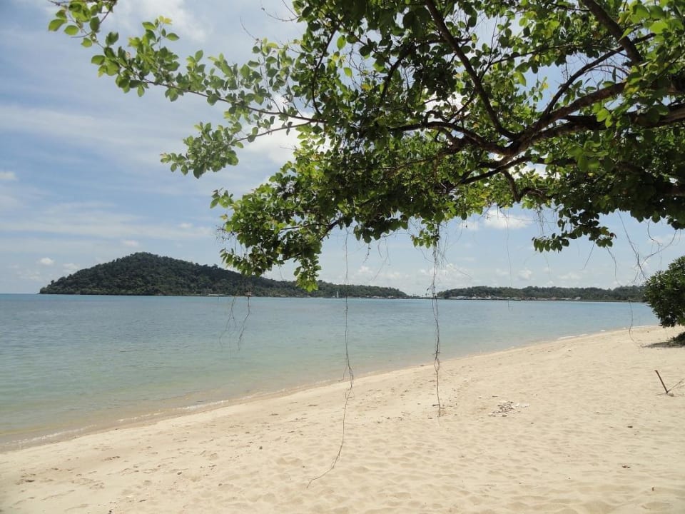 Strand am Hotel, Blick Richtung Bang Bao (2km) Chivapuri Beach Resort