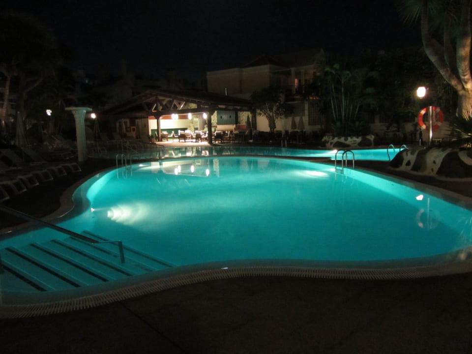 By Night Adrián Hoteles Colón Guanahaní - Adults only