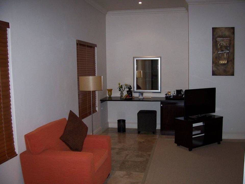 Schreibtisch Topsy Turvy Guesthouse