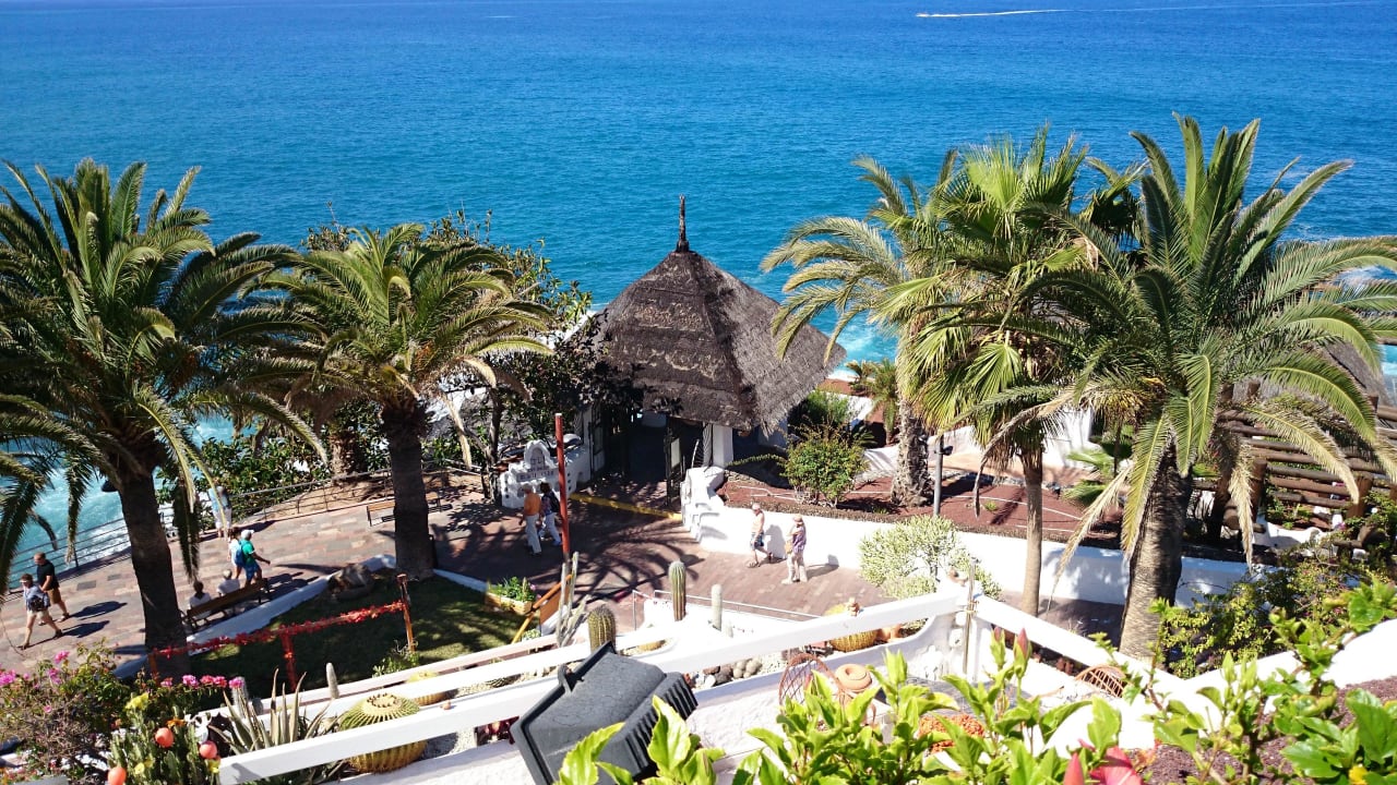 Eingang zum Meerwasserpool Dreams Jardín Tropical