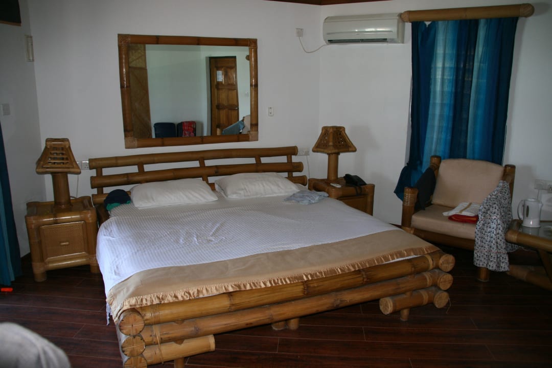Man hat alles was man in den Ferien braucht. Thulhagiri Island Resort