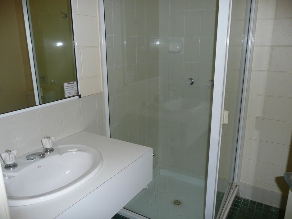 Bad Cape Hillsborough Nature Resort