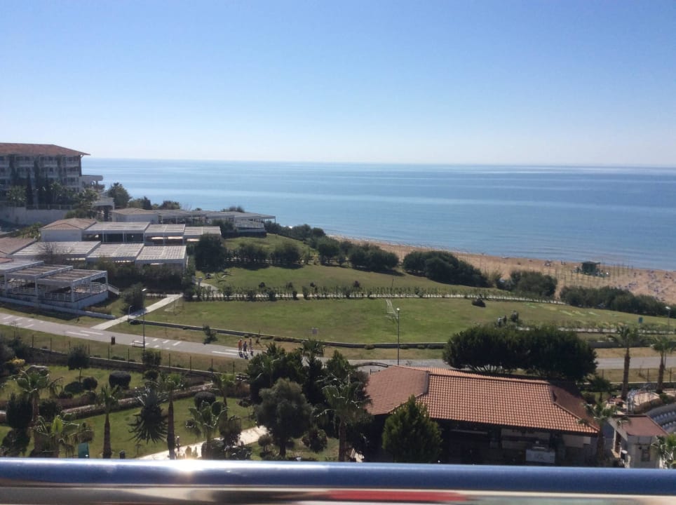 Alba Royal  Alba Queen Hotel