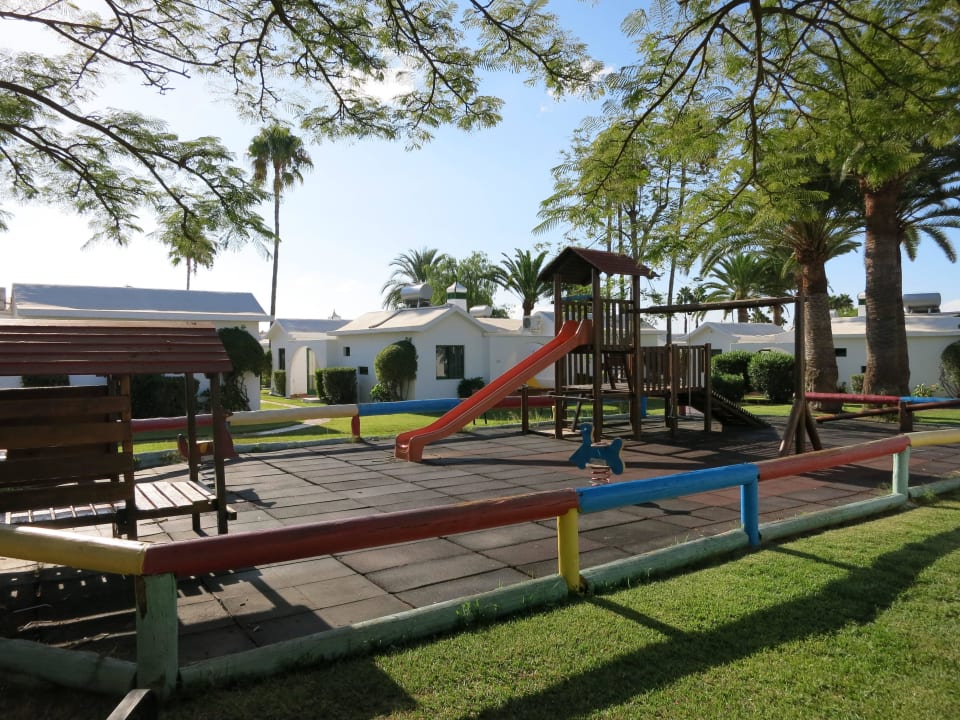 Kleiner Kinderspielplatz Canary Garden Club