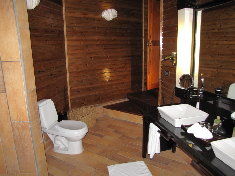 Bad Komandoo Island Resort & Spa - Adults only