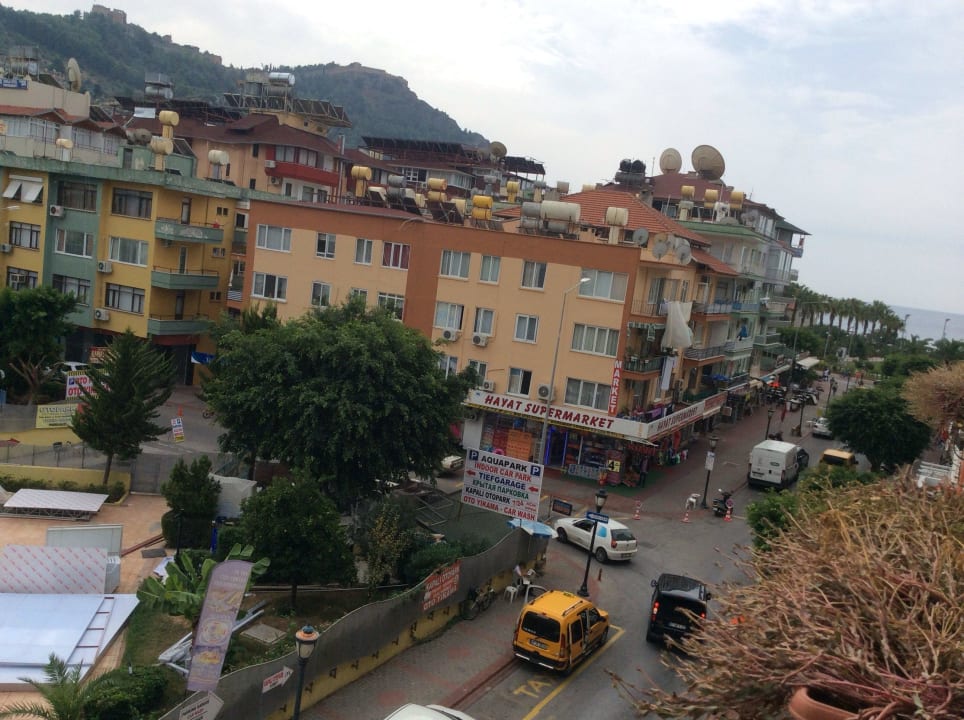 Vom ASKA Hotel Balkon . Hotel Aslan City Kleopatra