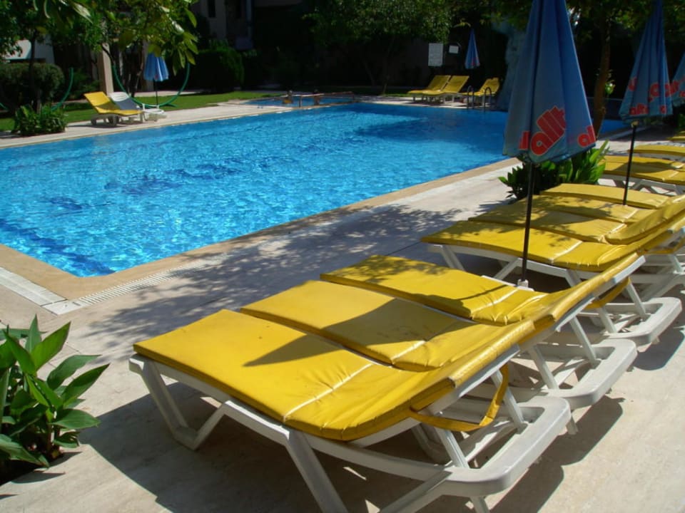 Hauptpool Armas Gül Beach