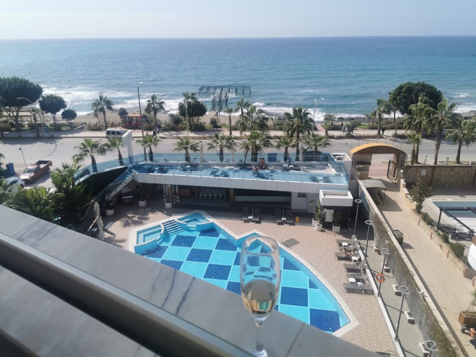 Pool Sunprime C-Lounge