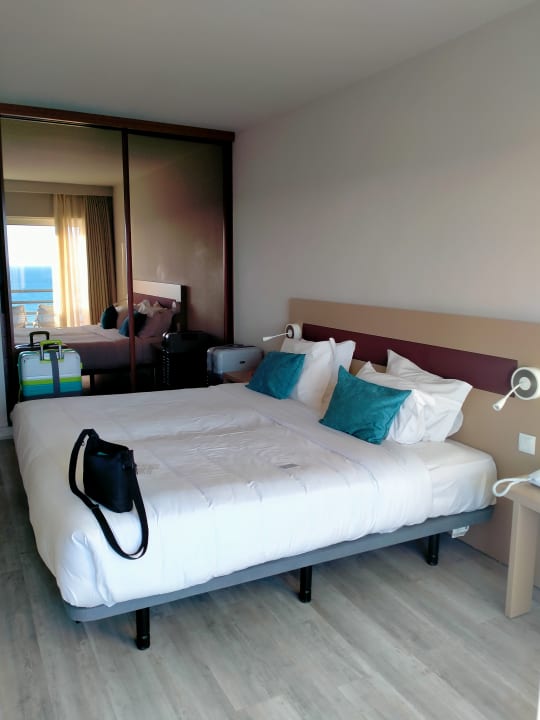Zimmer Tryp Lisboa Caparica Mar
