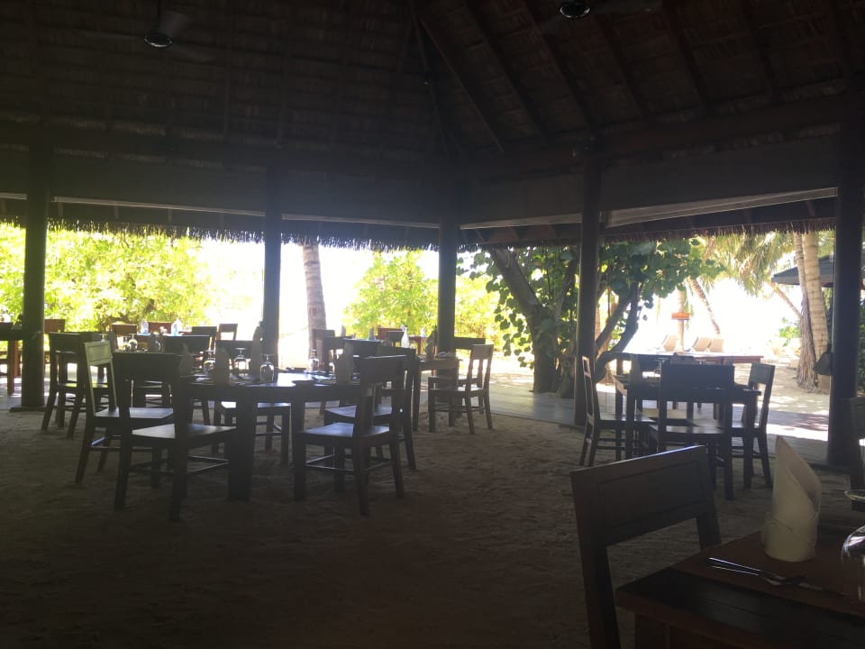 Samuga Restaurant Summer Island Maldives