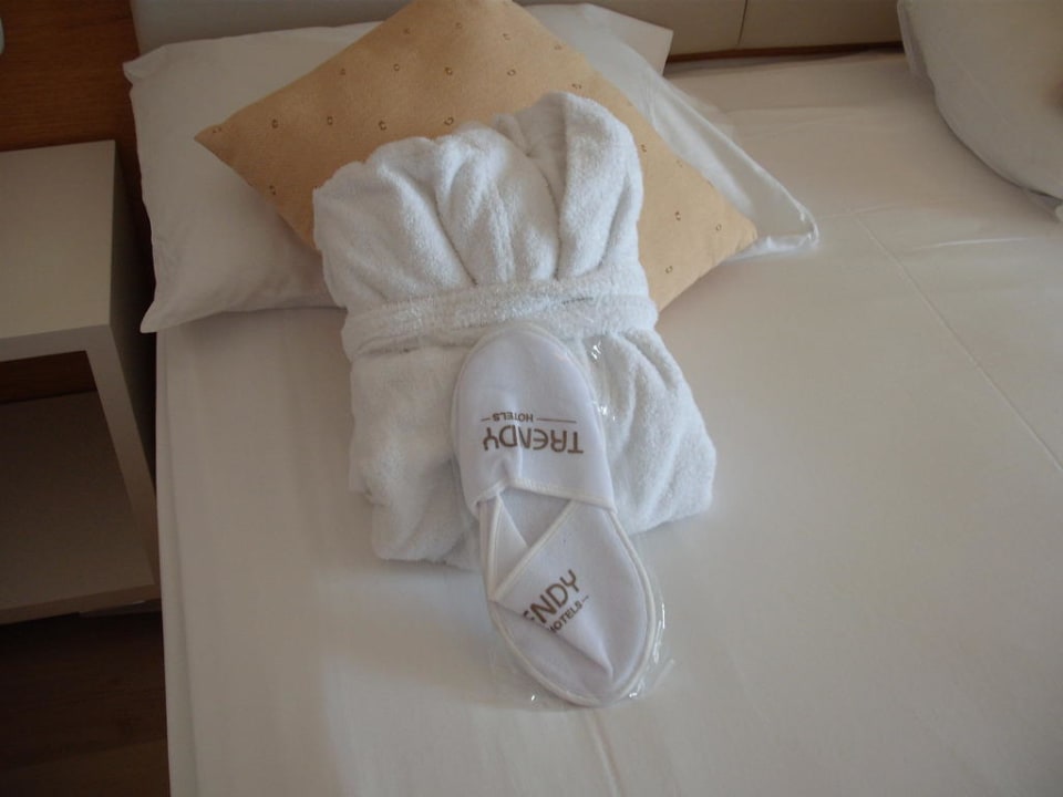 Bademantel & Hausschuhe warten schon Trendy Palm Beach (Adults Only, 16+)