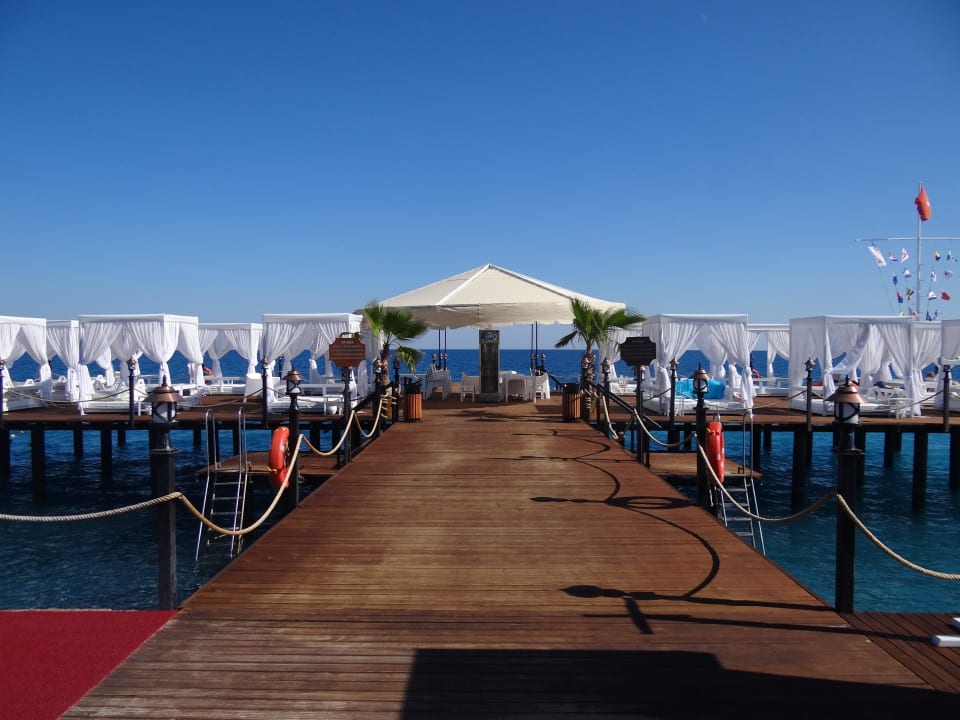 Hotelsteg Emelda Sun Club