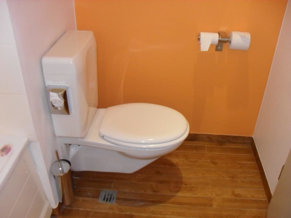 WC Fürther Hotel Mercure Nürnberg West