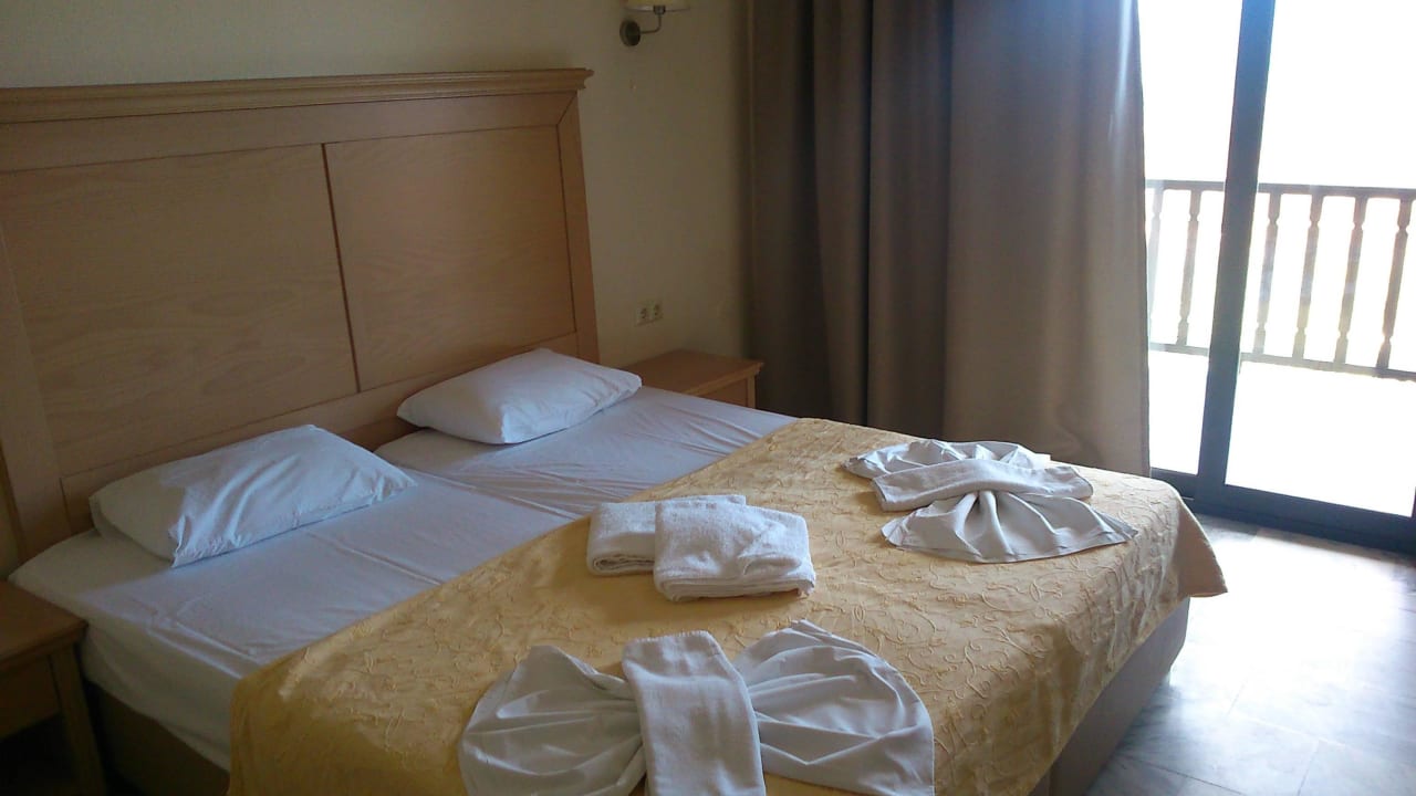 Bett Aeolis Thassos Palace