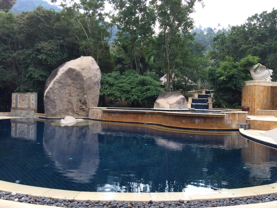 3 Pools Sensi Paradise Beach Resort