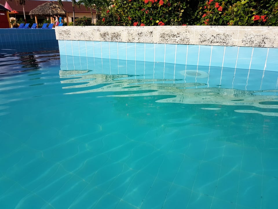 Pool Resonance Musique Varadero