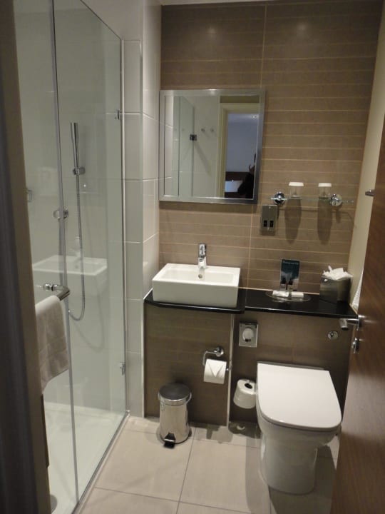 Badezimmer Thistle Piccadilly Hotel