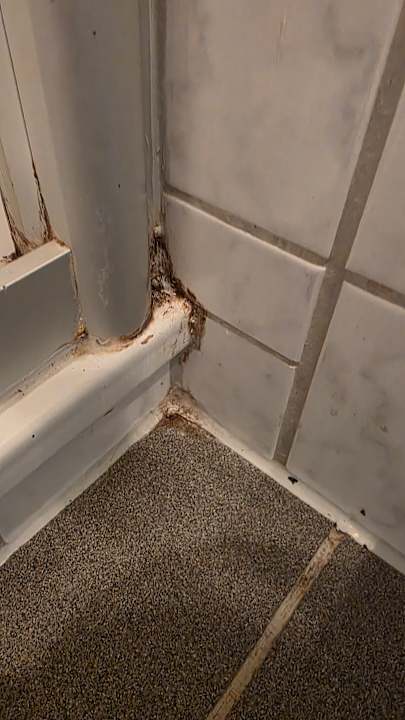 Zimmer Bettkästchen Garni-Hotel