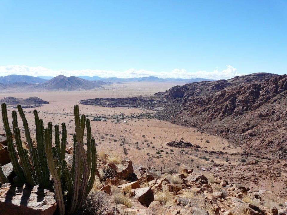 Ausblick auf die Lodge Fest Inn Fels Farm-Lodge