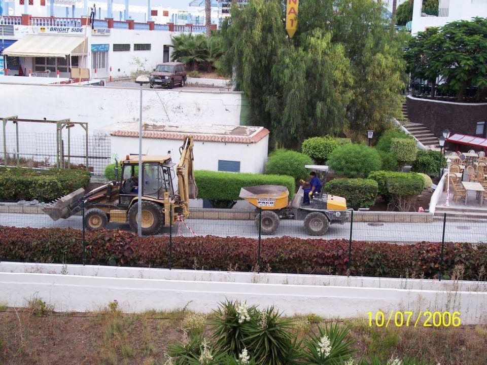 Ferien auf der Baustelle HOVIMA La Pinta Beachfront Family Hotel