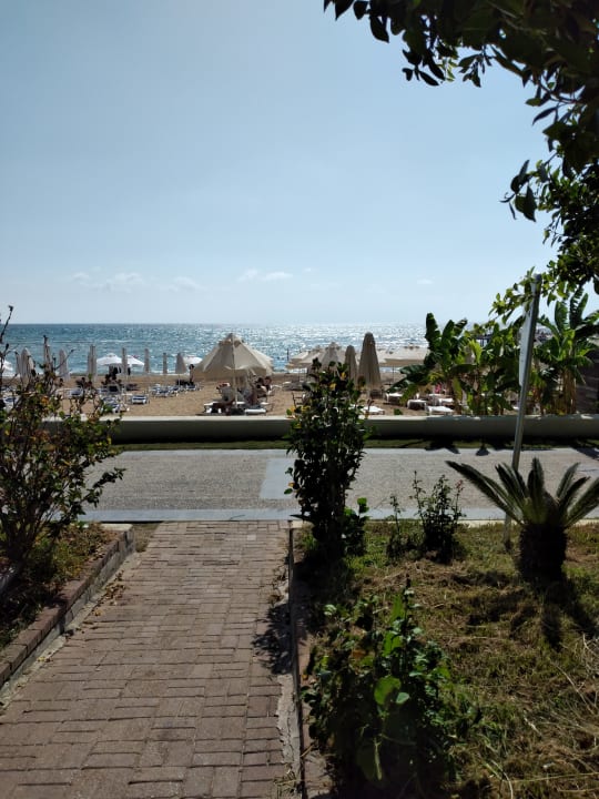 Strand Seaden Corolla Hotel