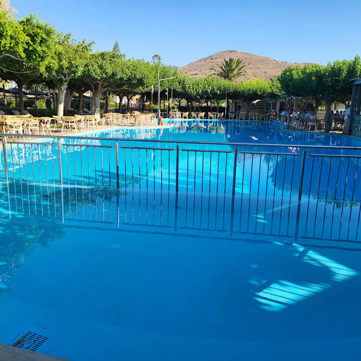 Pool Hotel Corissia Princess